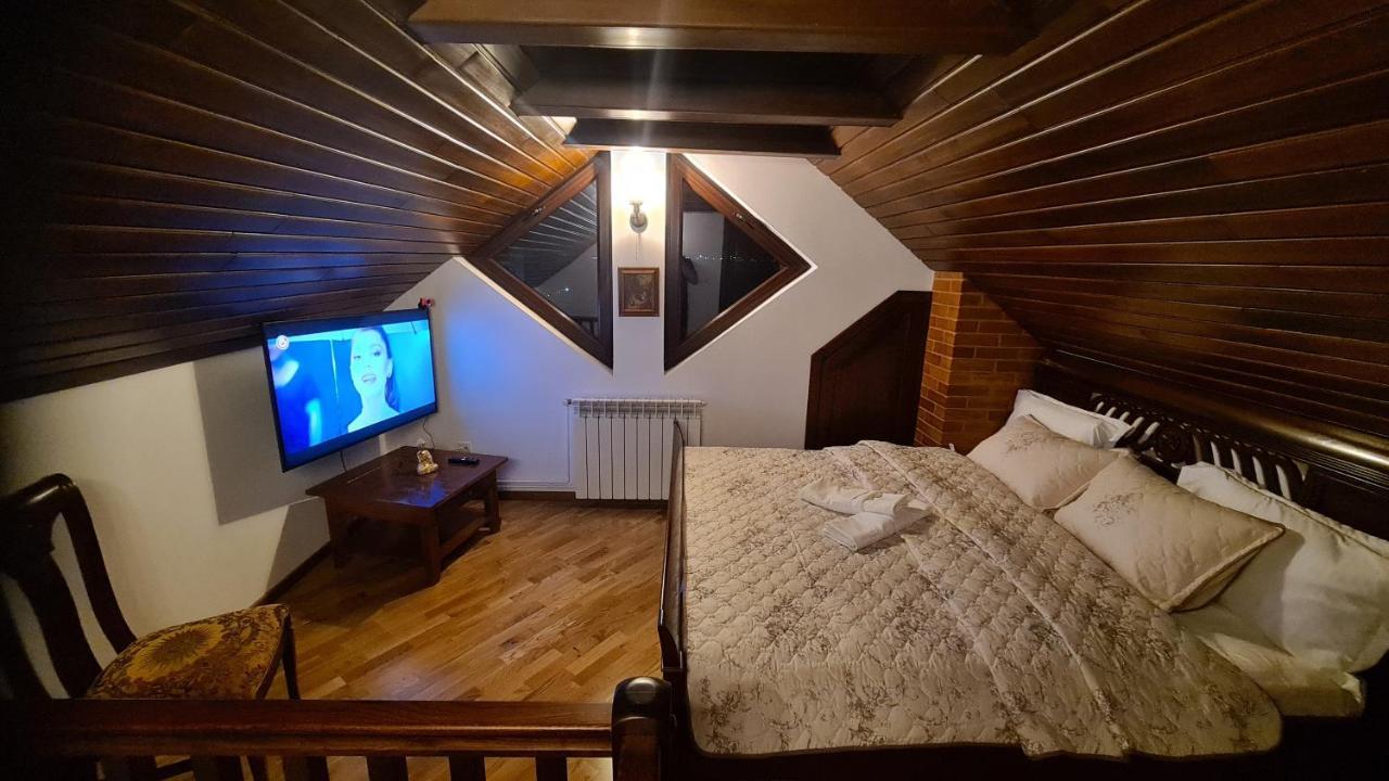 Ole Apartment - Get Your Energy For Free! Coffee And Tea On The House 티미쇼아라 외부 사진