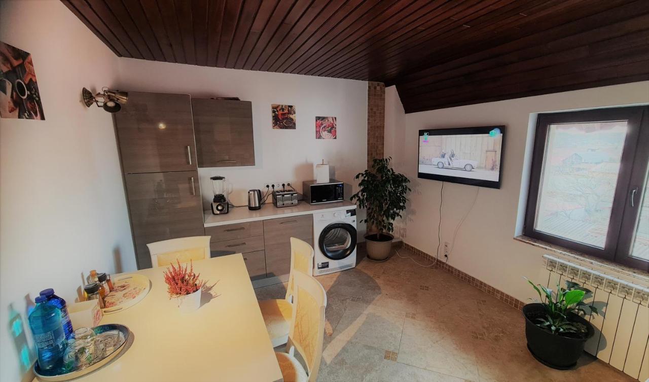 Ole Apartment - Get Your Energy For Free! Coffee And Tea On The House 티미쇼아라 외부 사진