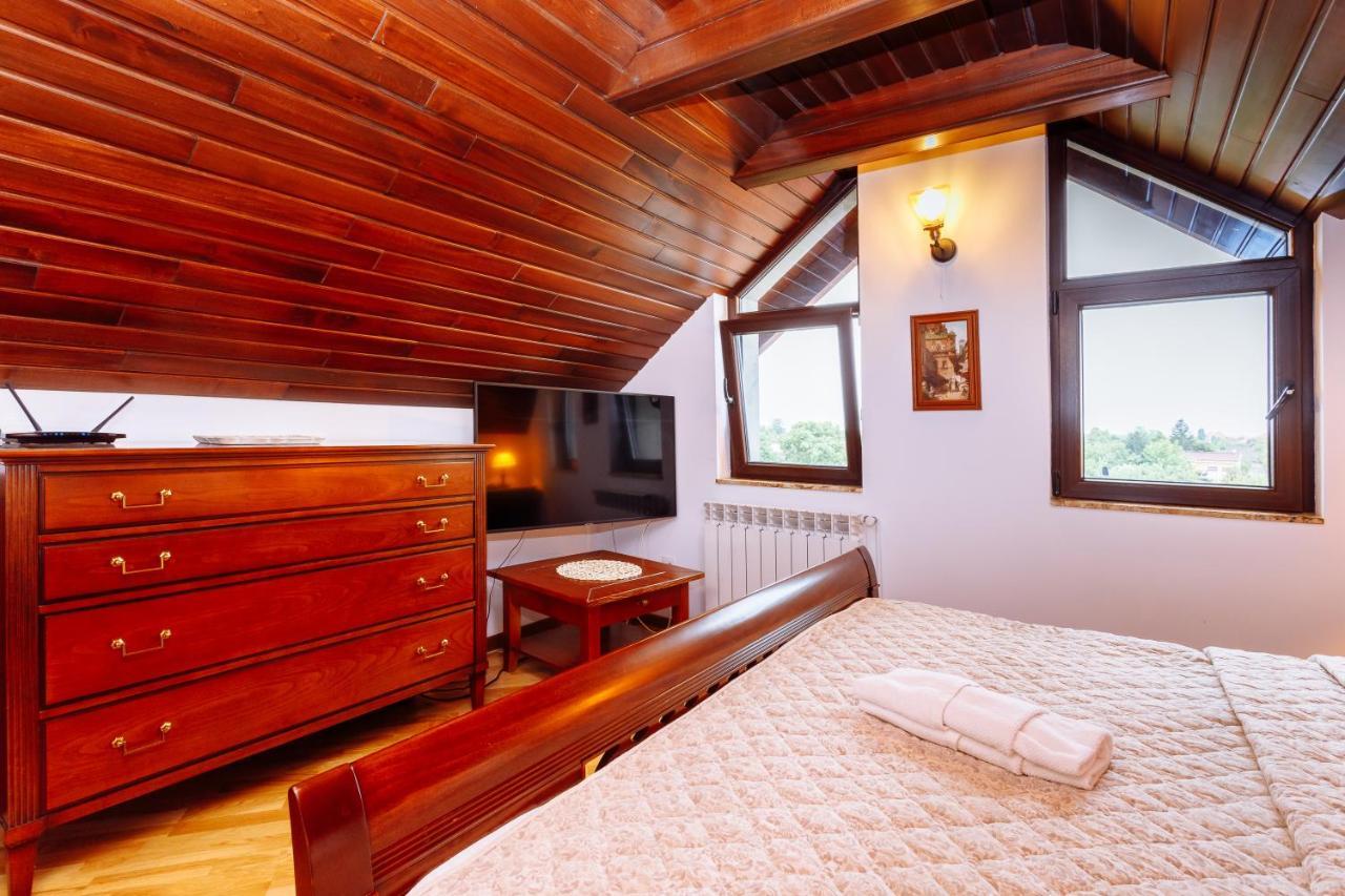 Ole Apartment - Get Your Energy For Free! Coffee And Tea On The House 티미쇼아라 외부 사진